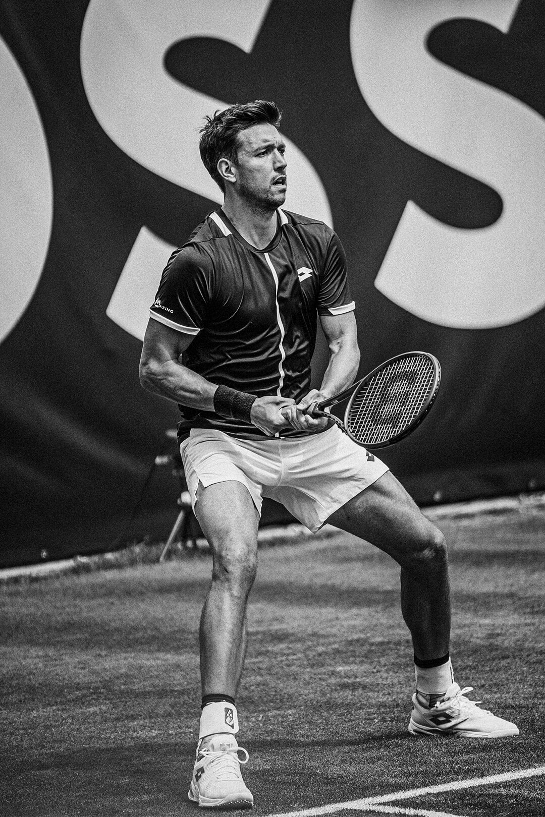 Tennisspieler Andreas Mies wartet auf den Ball